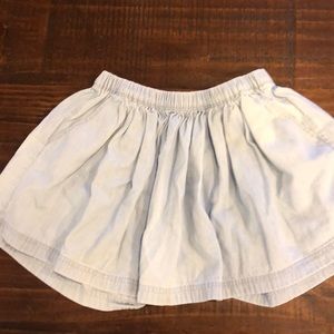 Gap pleated denim skirt.